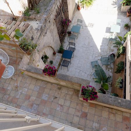 Endea Suite Rooms & Lounge Spa Matera Extérieur photo