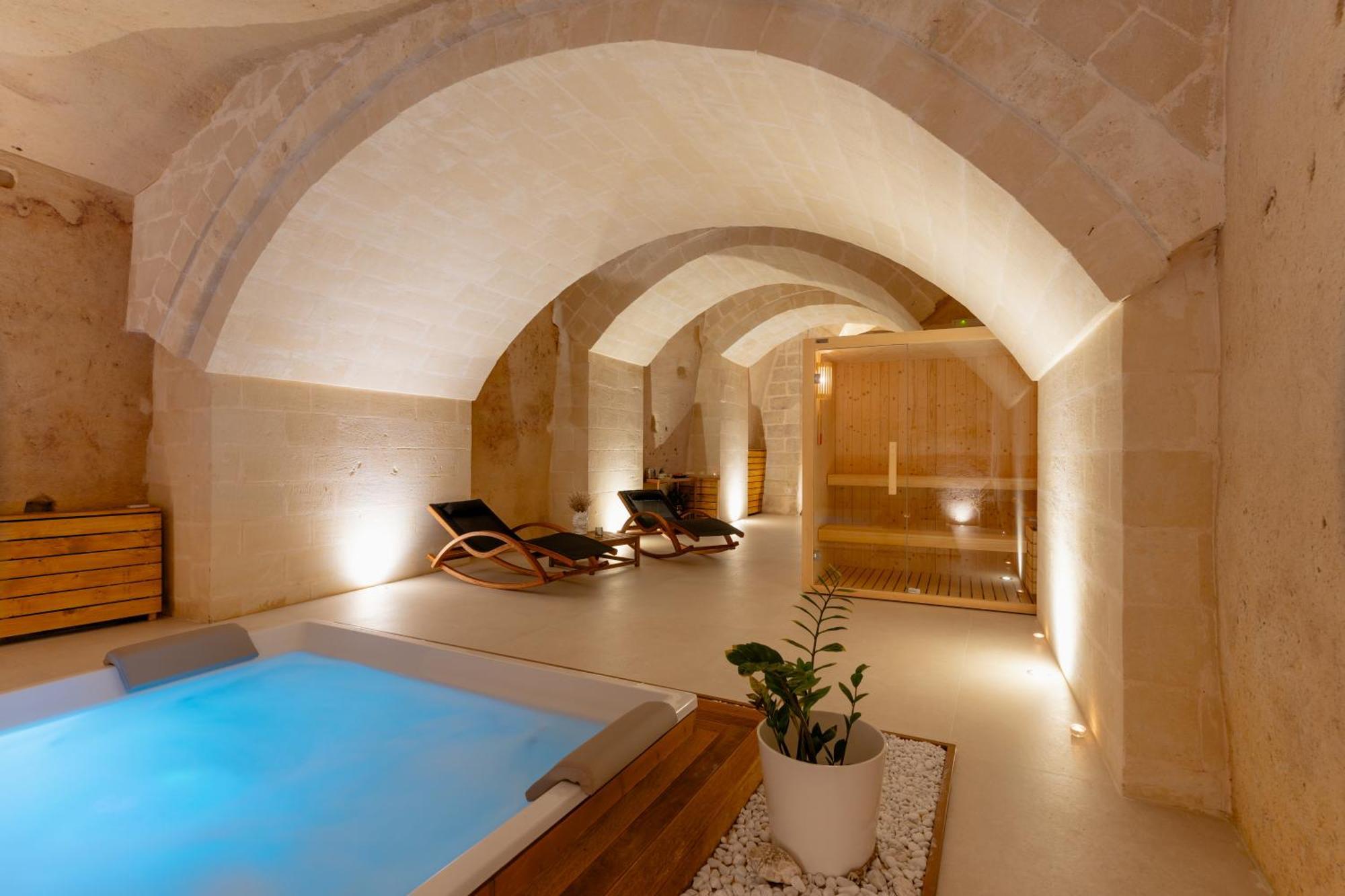 Endea Suite Rooms & Lounge Spa Matera Extérieur photo