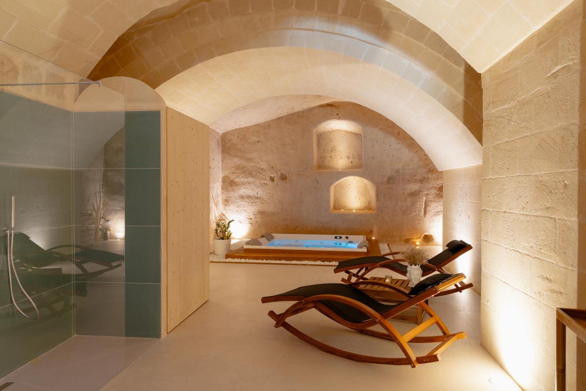 Endea Suite Rooms & Lounge Spa Matera Extérieur photo