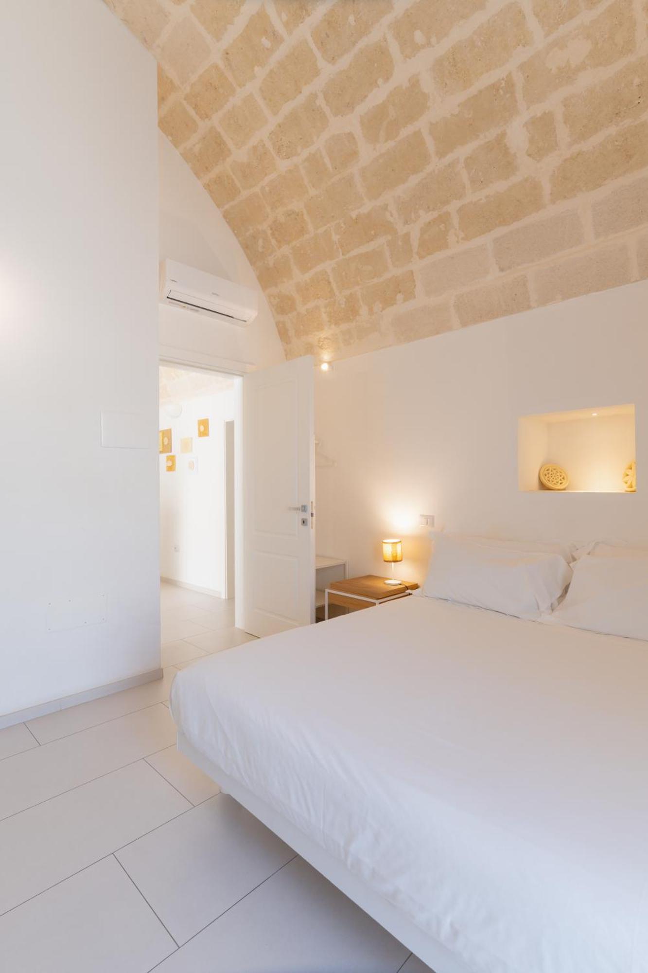 Endea Suite Rooms & Lounge Spa Matera Extérieur photo