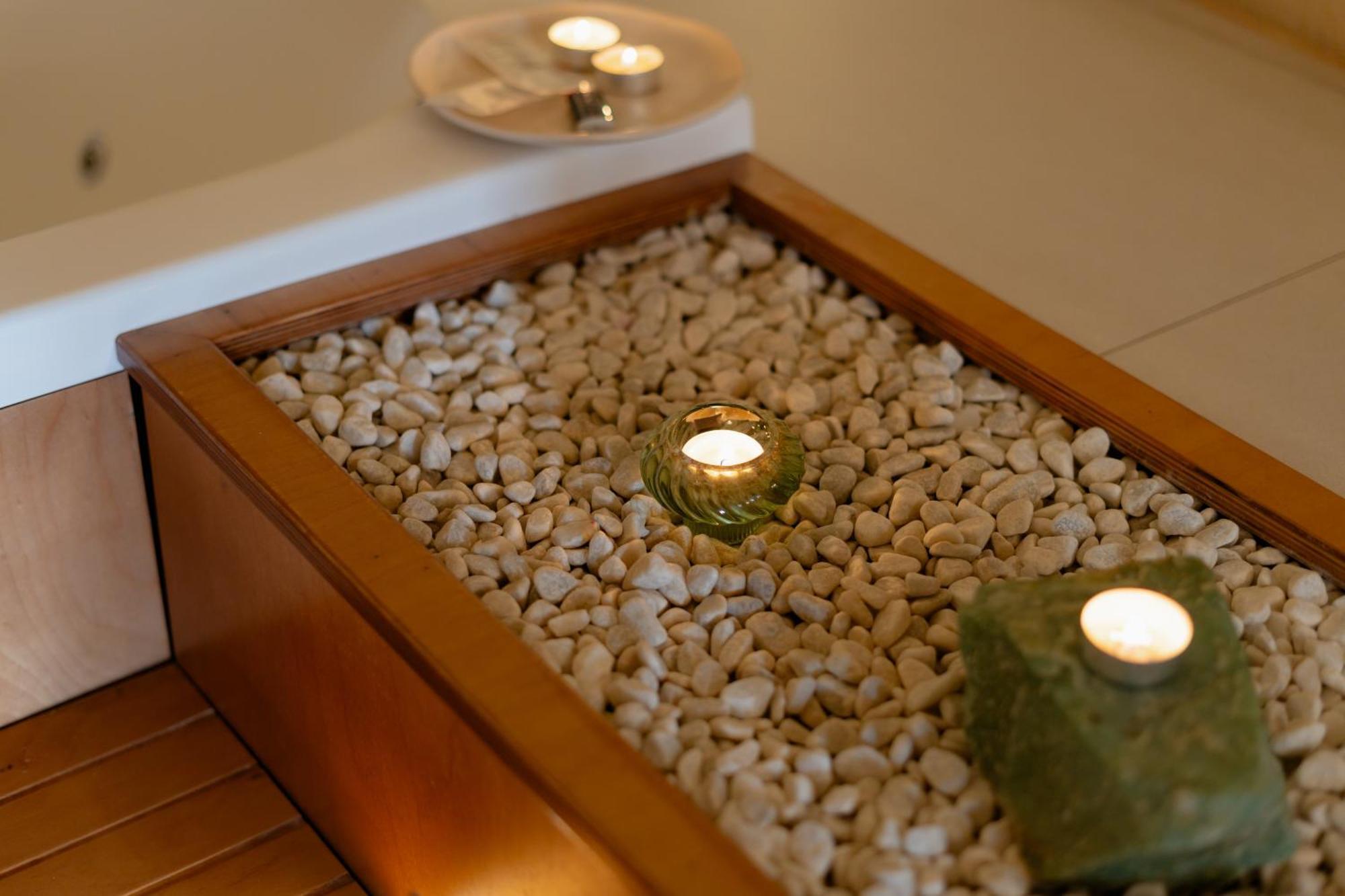 Endea Suite Rooms & Lounge Spa Matera Extérieur photo
