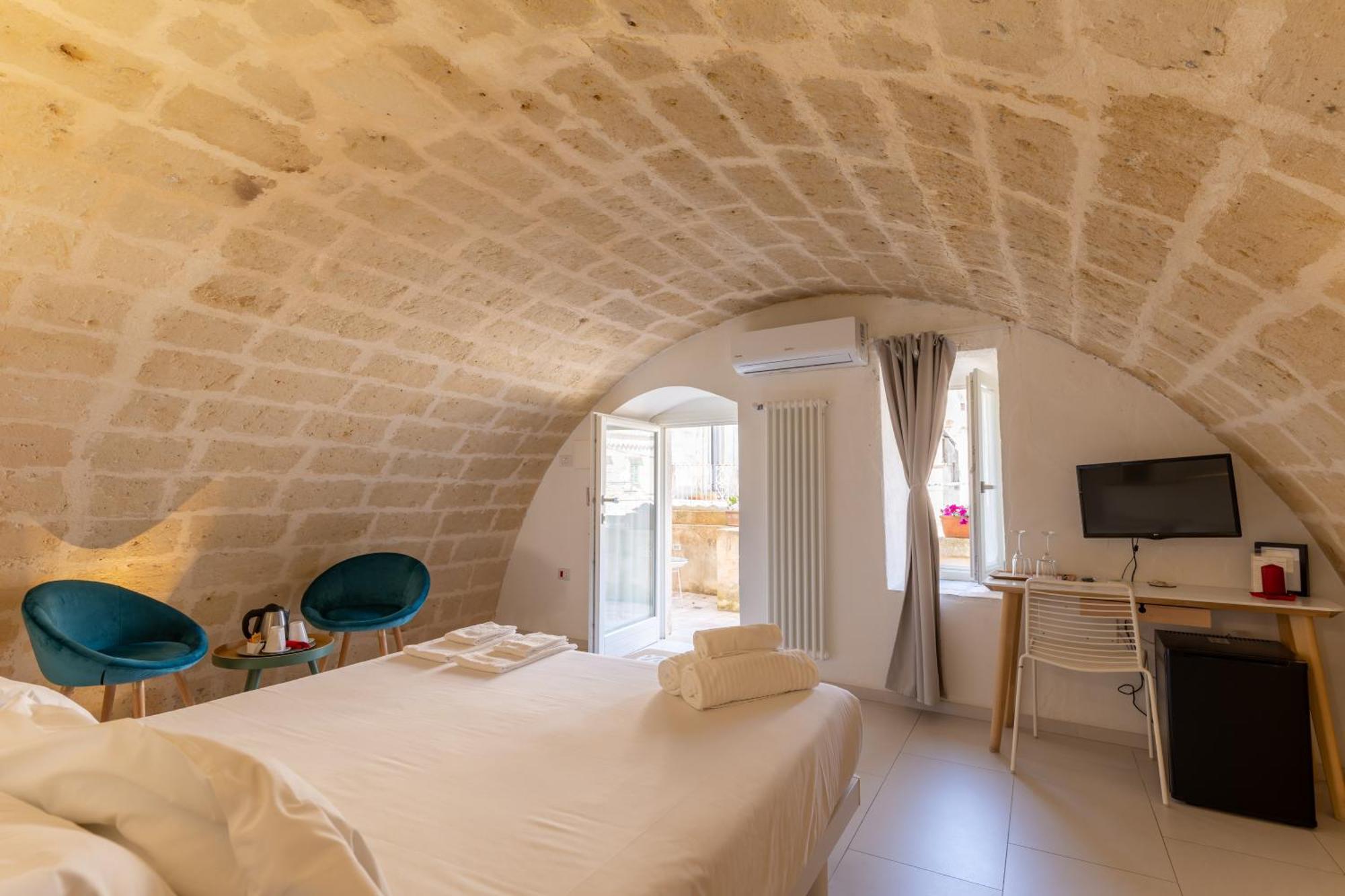 Endea Suite Rooms & Lounge Spa Matera Extérieur photo