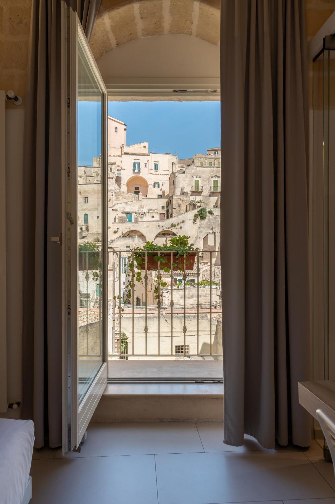 Endea Suite Rooms & Lounge Spa Matera Extérieur photo