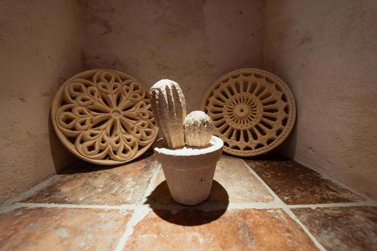 Endea Suite Rooms & Lounge Spa Matera Extérieur photo